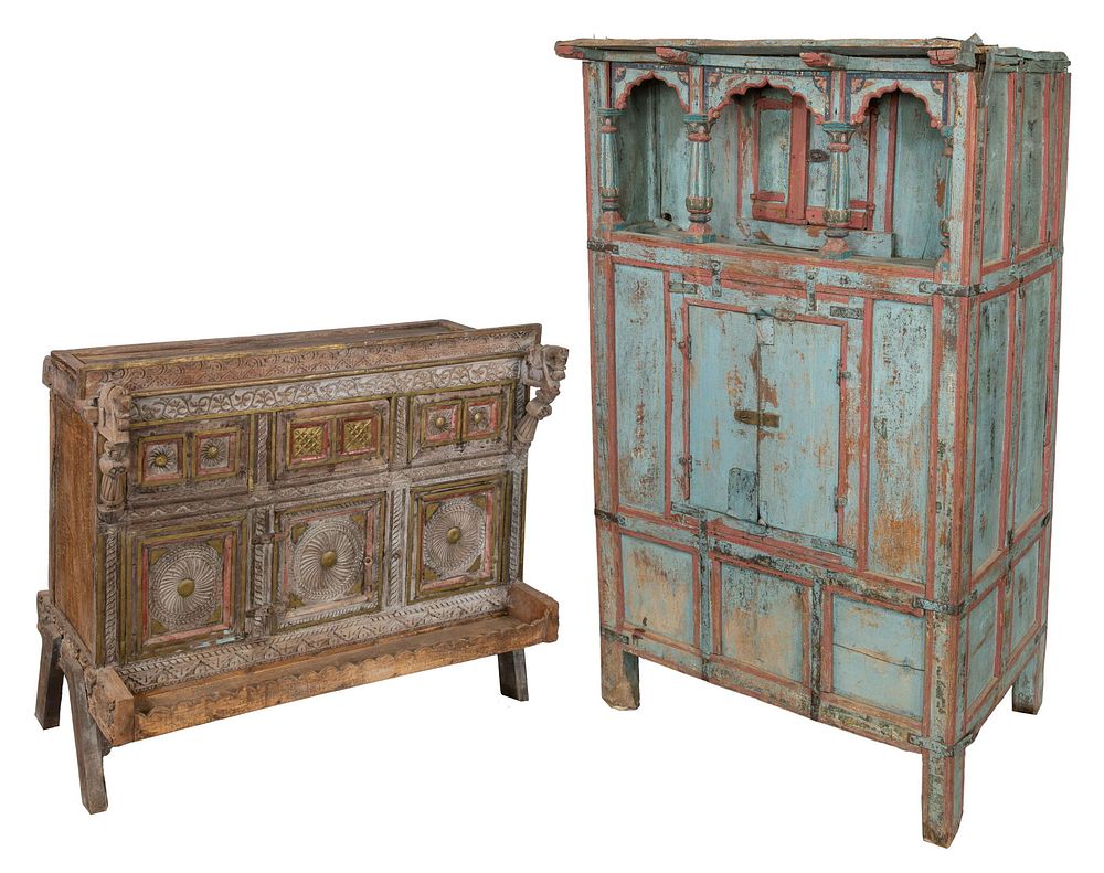Lot 550: Mexican Style Carved Wood Furniture