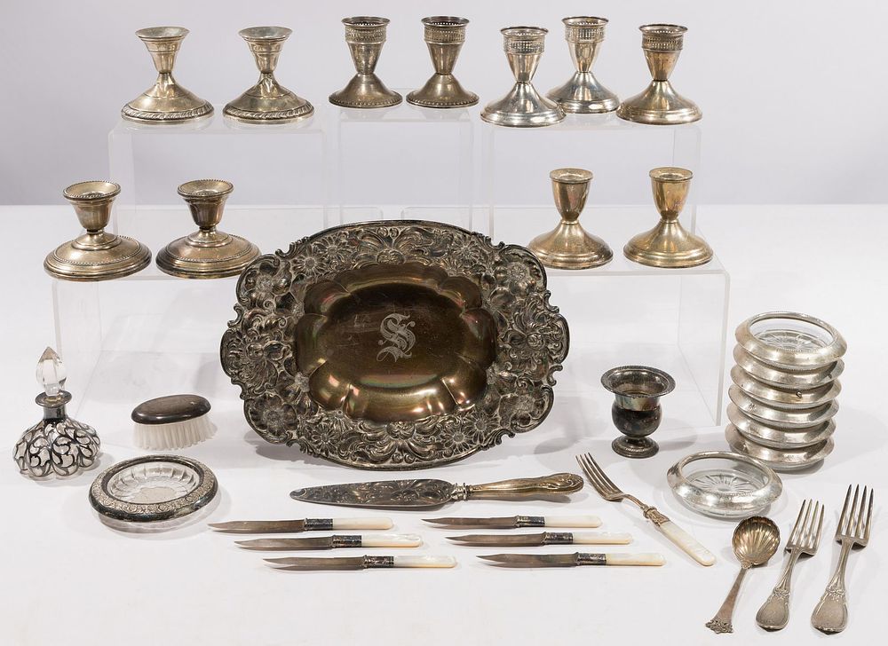 Lot 160: Sterling Silver and European (830) Silver Object Assortment