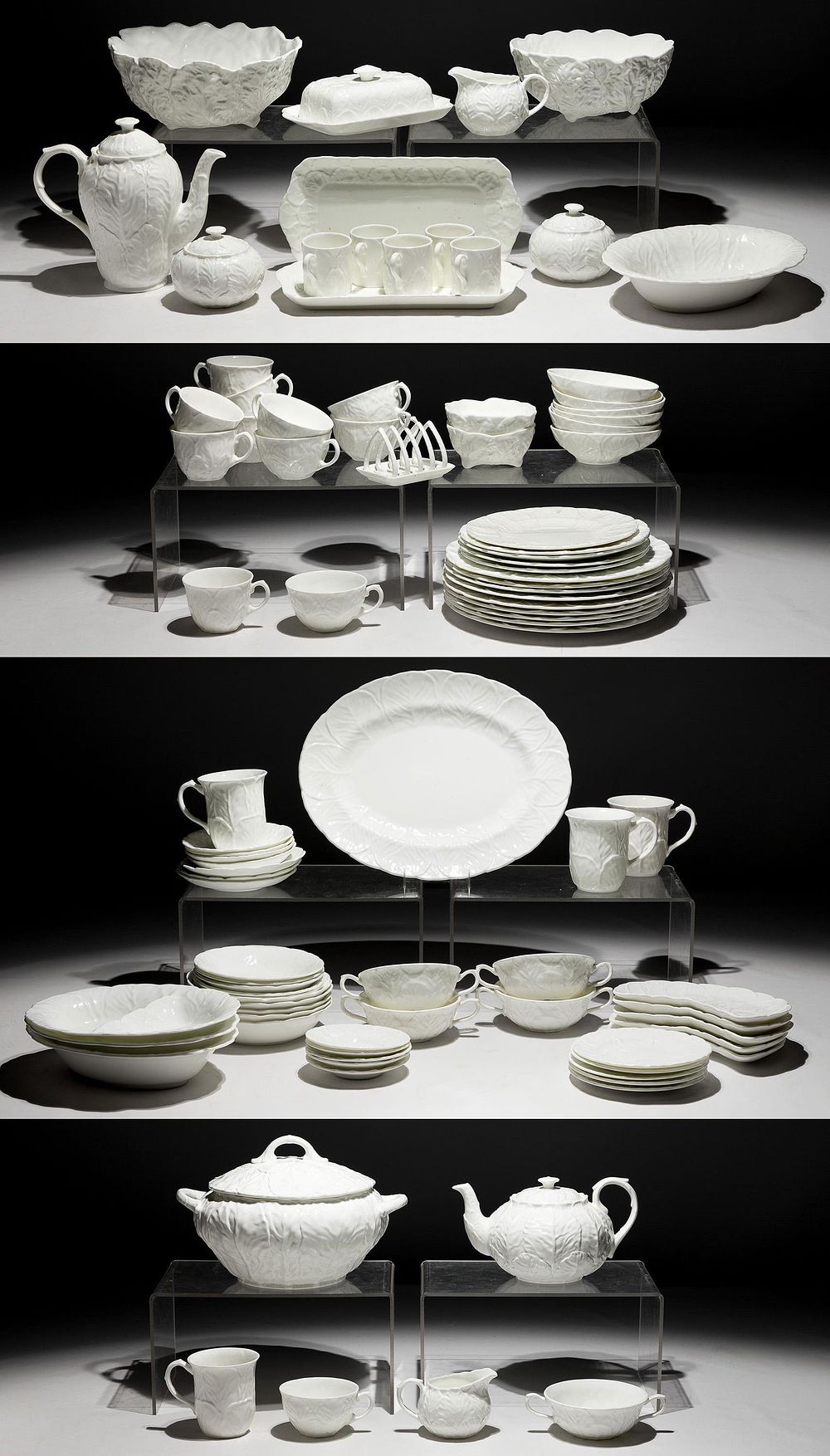 Lot 195: Wedgwood 'Countryware' China Service