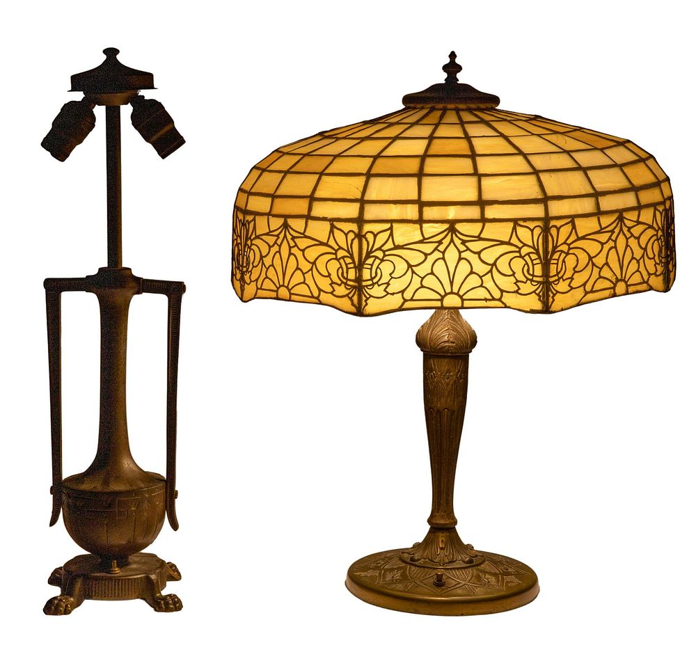 Lot 209: Art Nouveau Style Slag Glass Table Lamp