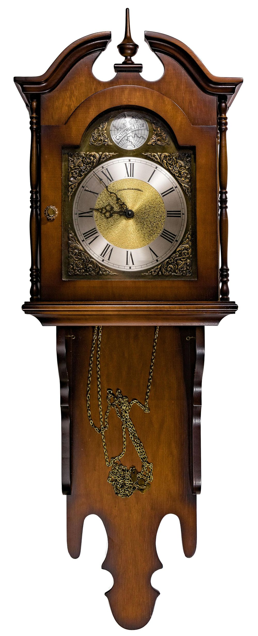 Lot 230: Marshall Field & Company Quartz Wall Clock