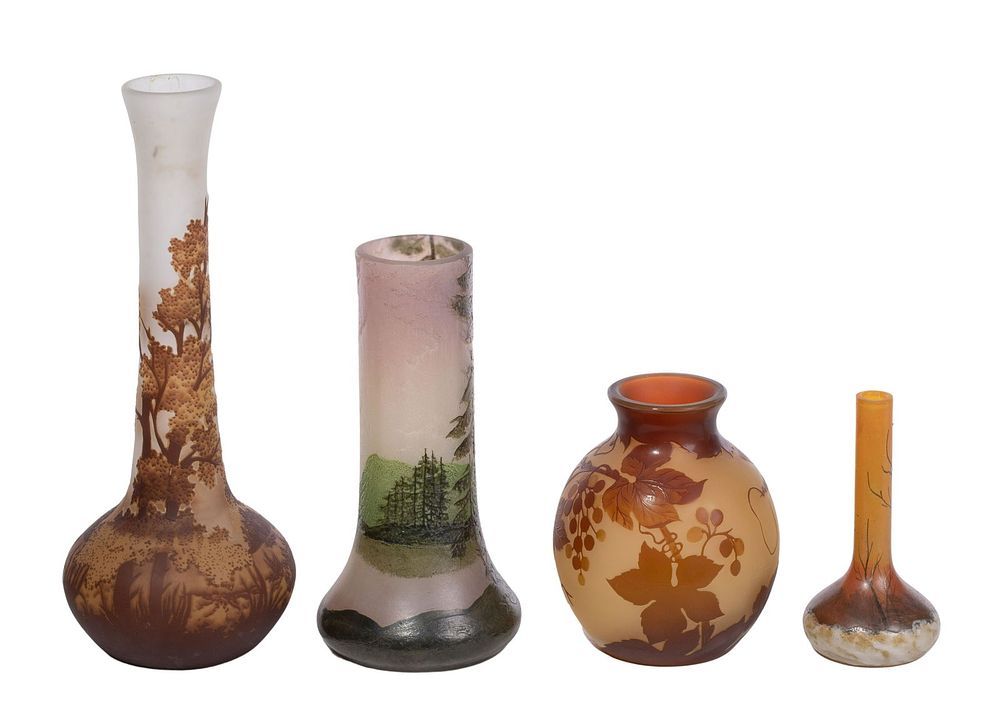 Lot 237: Cameo Glass Assortment