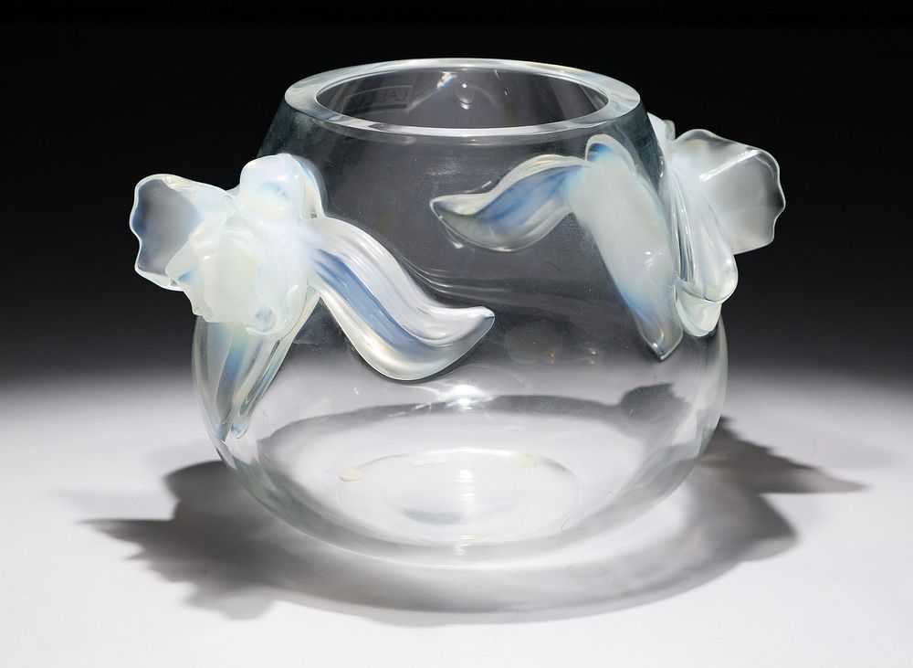 Lot 255: Lalique Crystal 'Orchidee' Vase