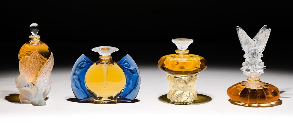 Lot 272: Lalique Crystal Perfume Bottle Collection