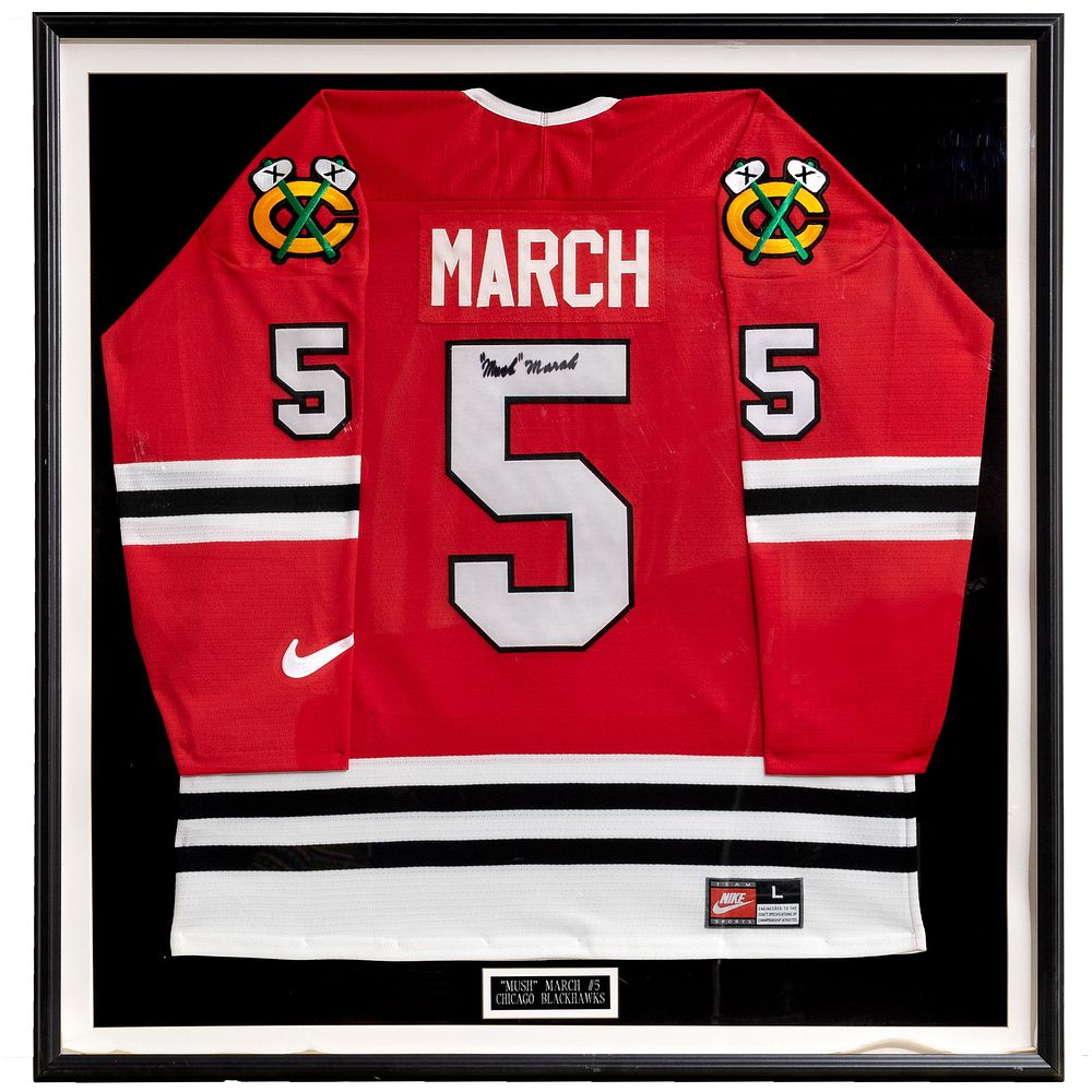 Lot 294: Chicago Blackhawks Mush March Signed Jersey