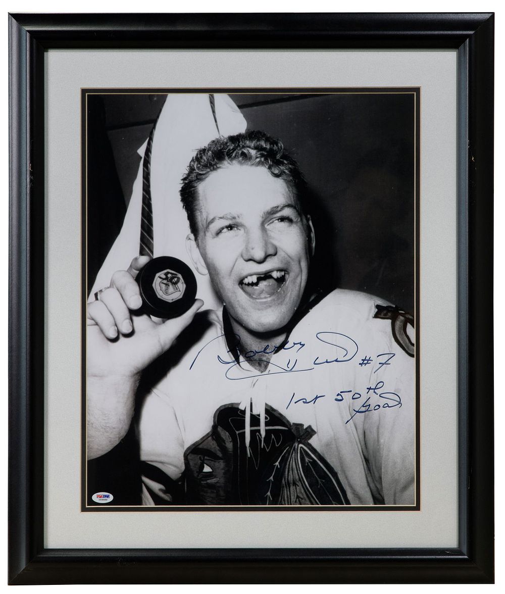 Lot 316: Chicago Blackhawks Bobby Hull Signed And Inscribed Photograph