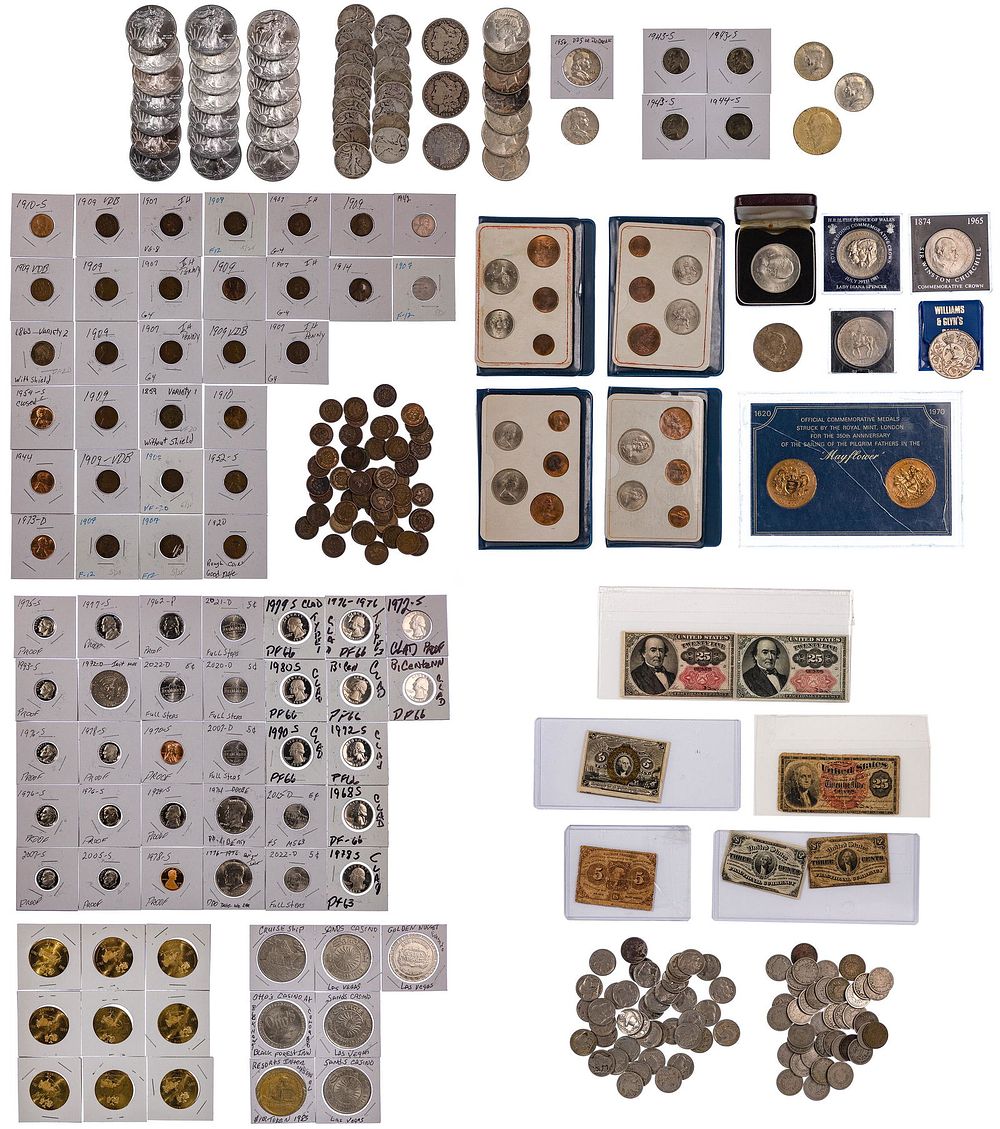 Lot 173: US and World Coin Assortment