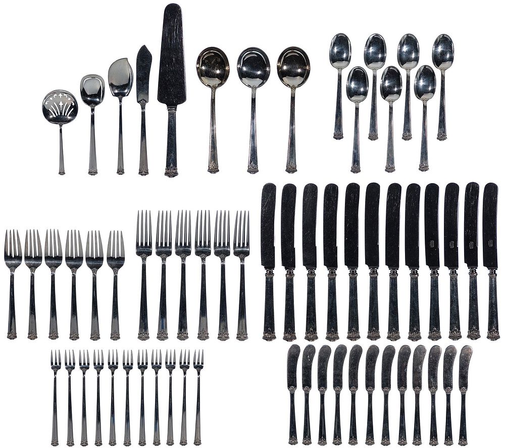 Lot 182: International 'Trianon' Sterling Silver Flatware
