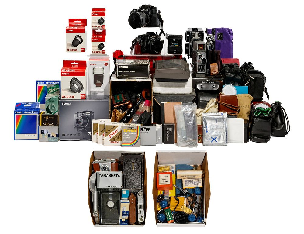 Lot 189: Camera and Accessory Assortment