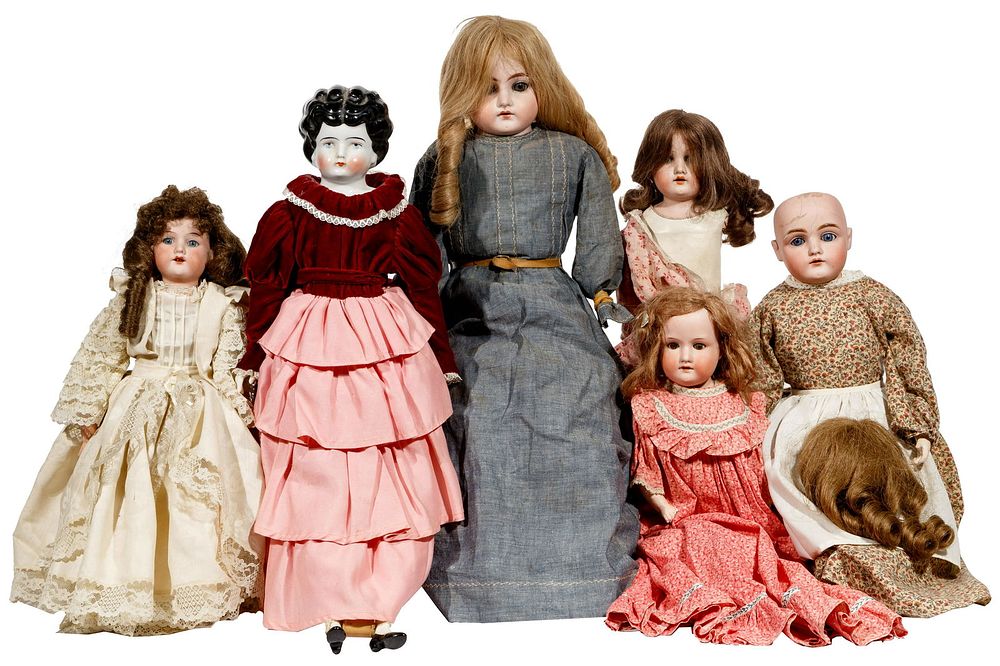 Lot 204: Porcelain Doll Assortment