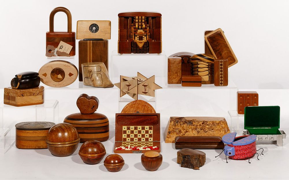 Lot 291: Decorative Box Assortment