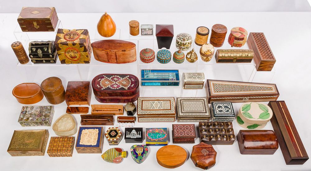 Lot 295: Decorative Box Assortment