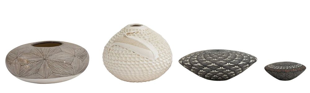 Lot 308: Native American Indian Acoma Pottery Assortment