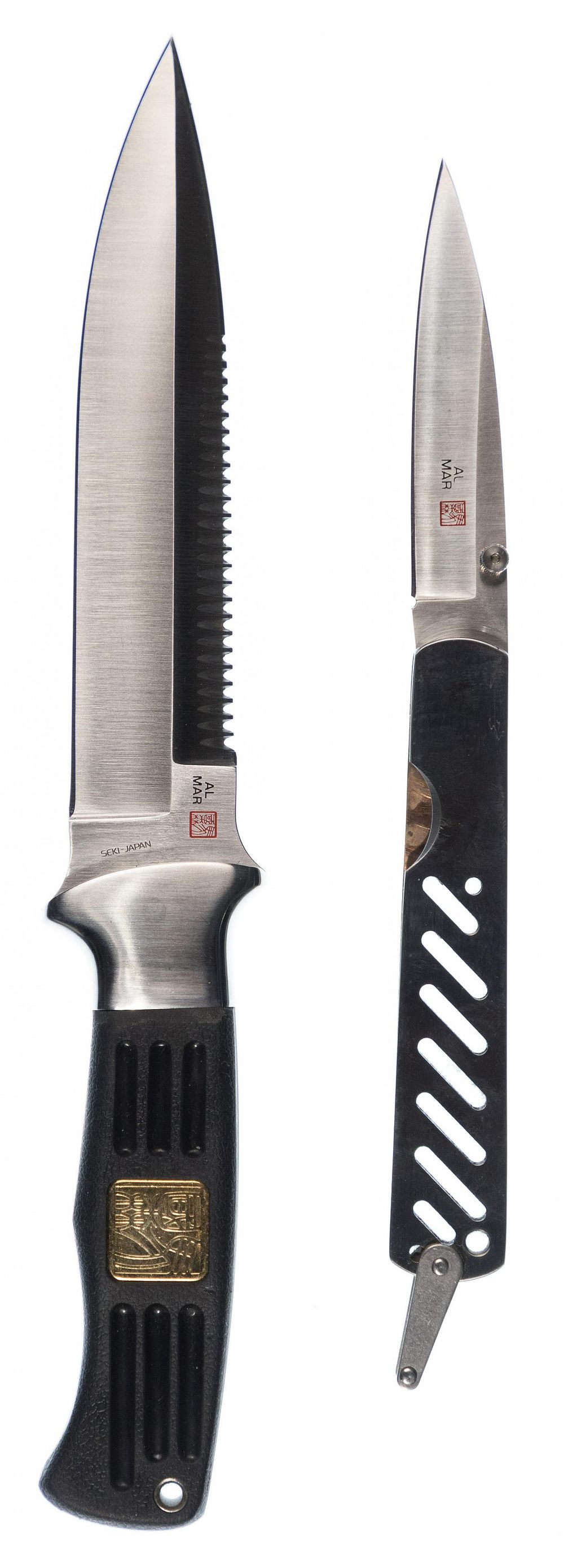 Lot 339: Al Mar 'Model 3004 - Sere' Dagger Knife