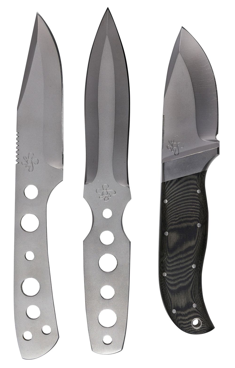 Lot 354: Fixed Blade Knife Assortment