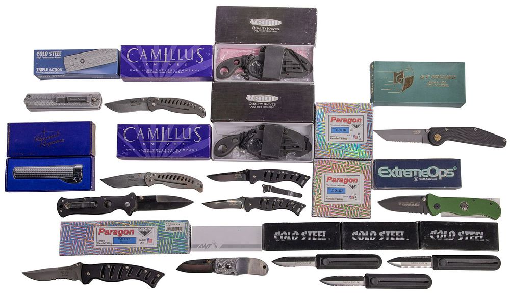 Lot 369: Knife Assortment