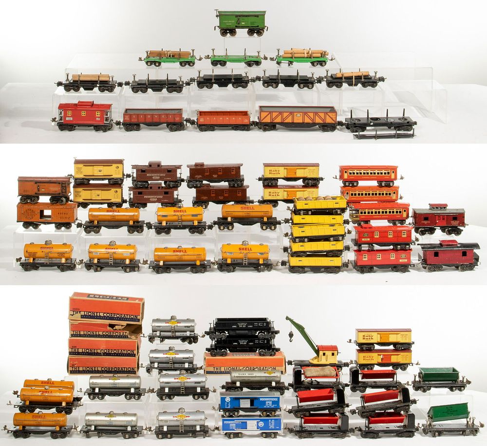 Lot 196: Lionel O-Gauge Model Train Car Assortment