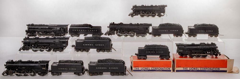 Lot 200: Lionel O-Gauge Model Train Locomotive and Tender Assortment