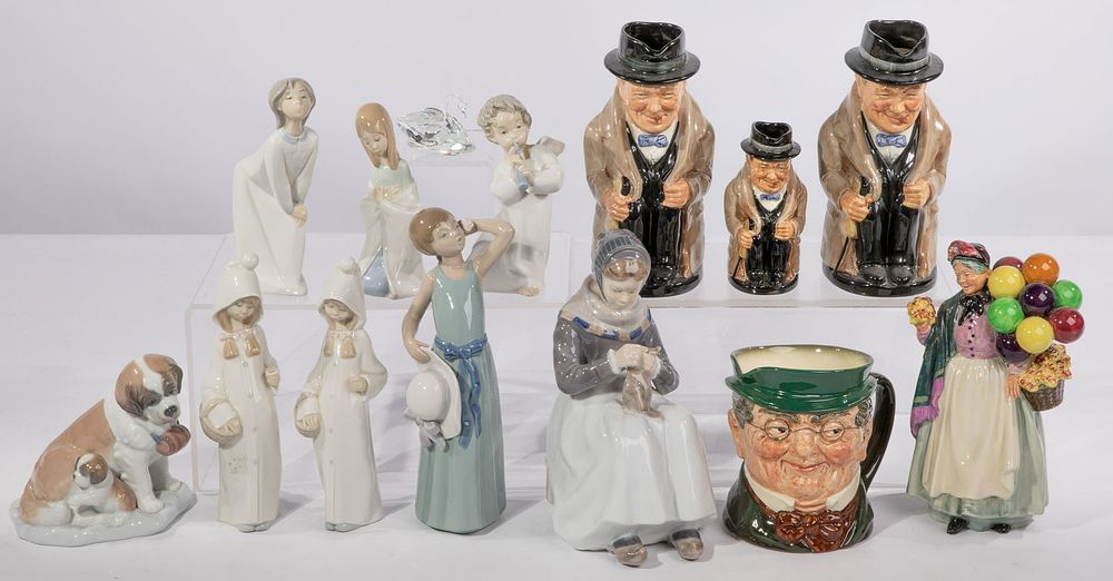 Lot 213: Lladro and Royal Doulton Assortment