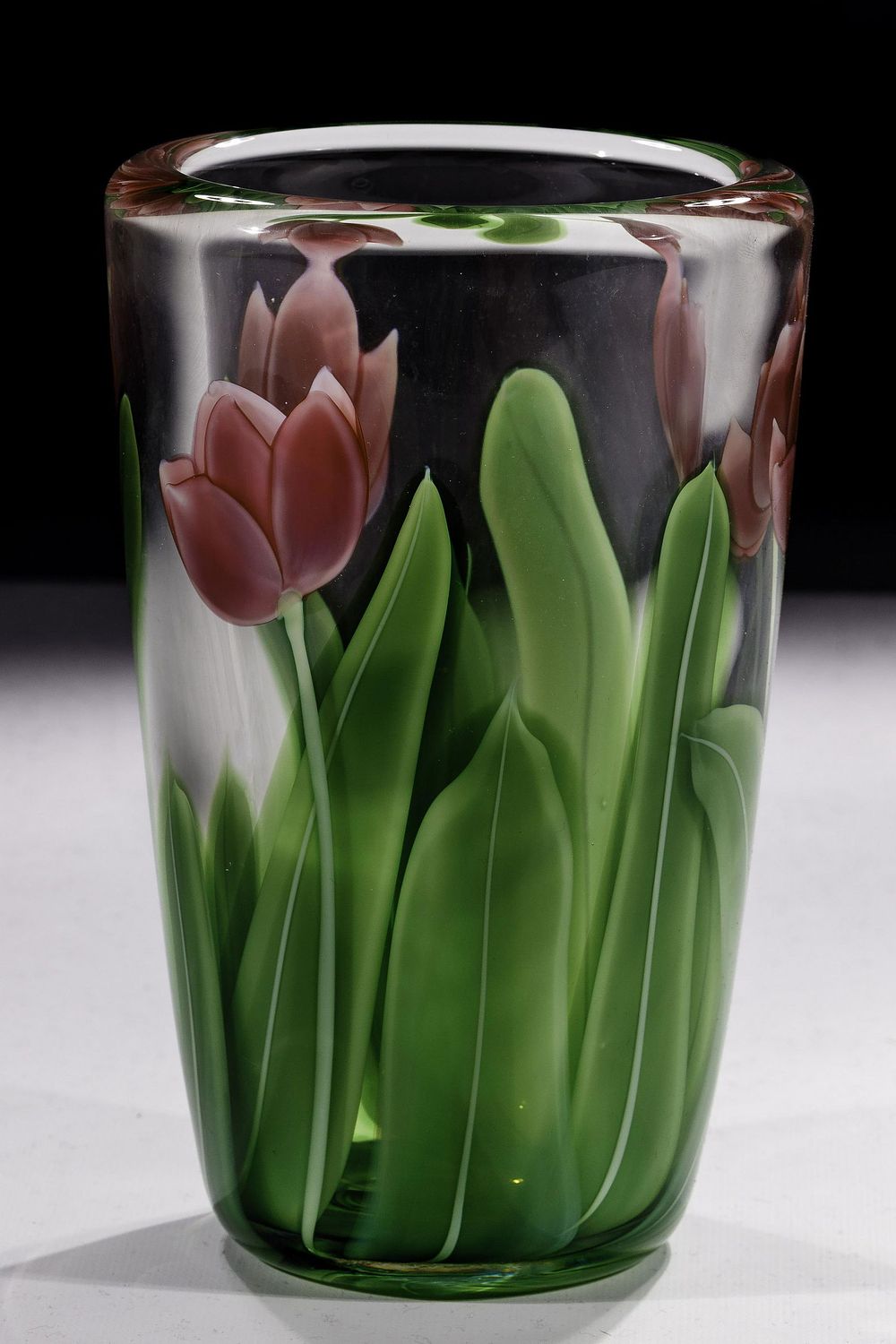 Lot 303: Orient & Flume Art Glass Vase
