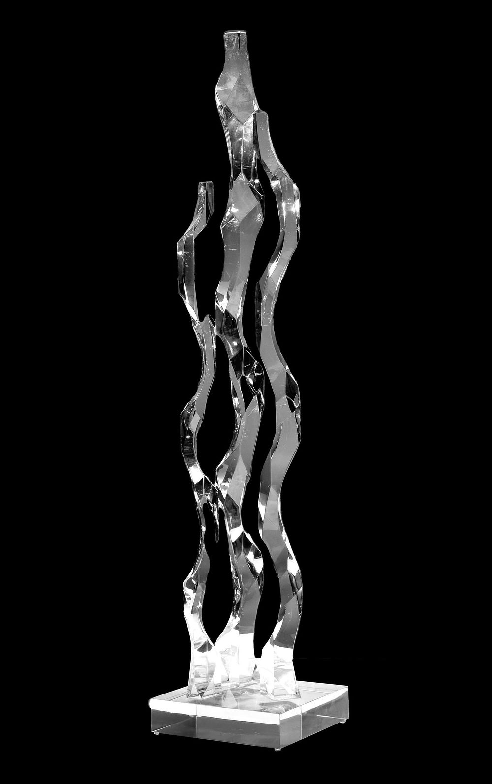 Lot 161: 20th Century Acrylic Sculpture