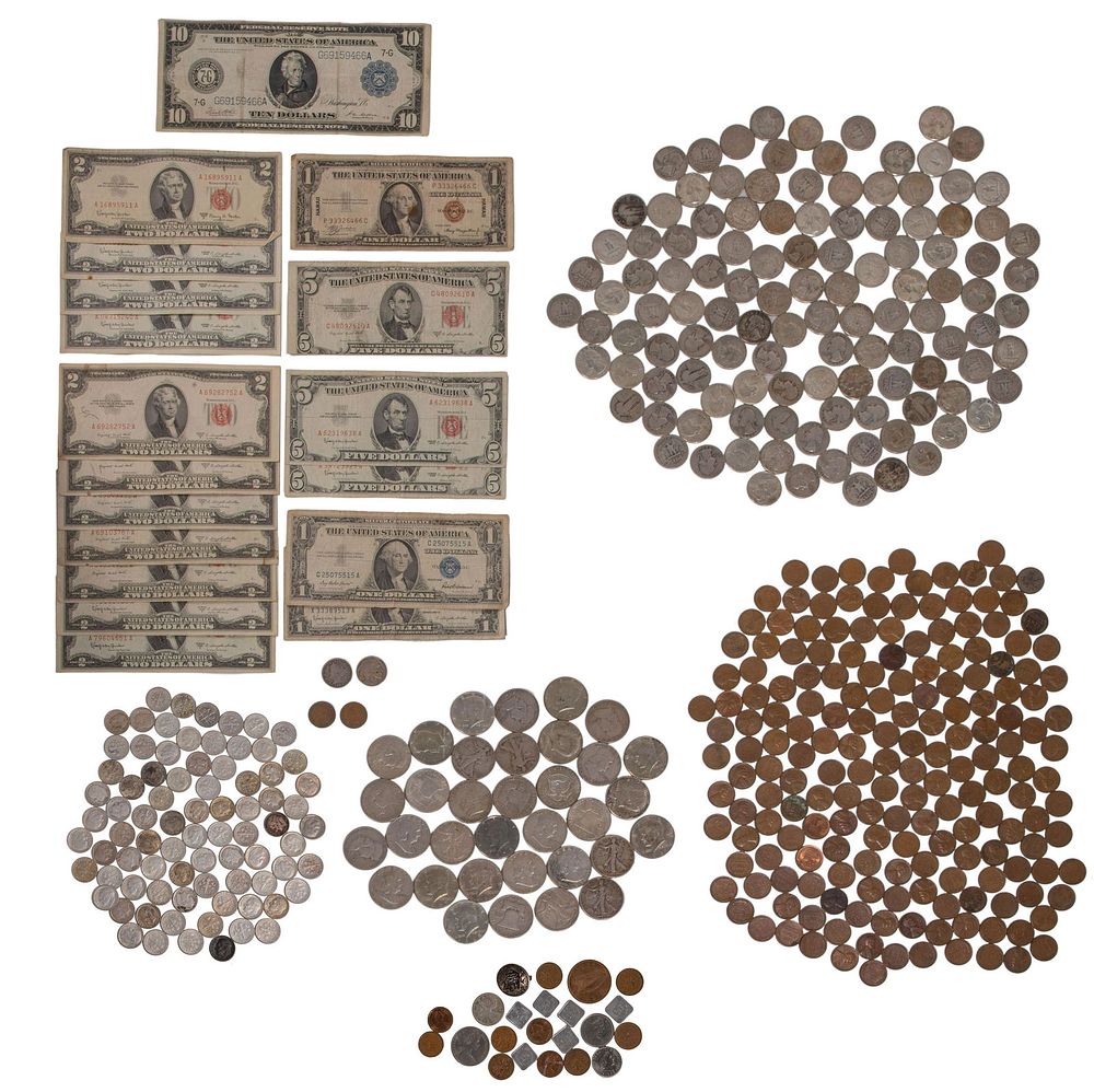 Lot 189: Coin and Currency Assortment