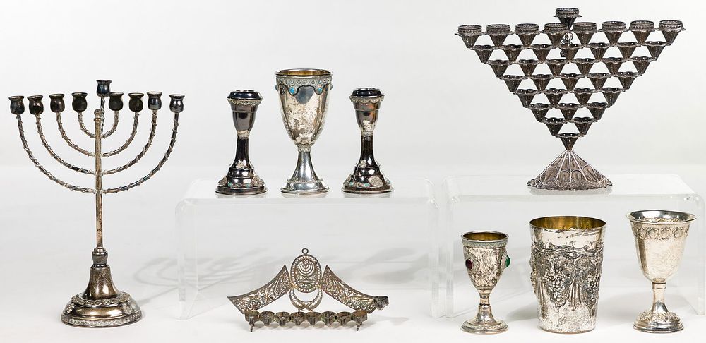Lot 203: Sterling Silver Judaica Object Assortment