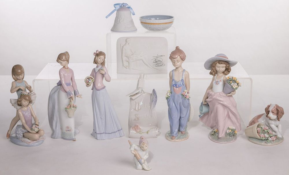 Lot 241: Lladro Porcelain Assortment
