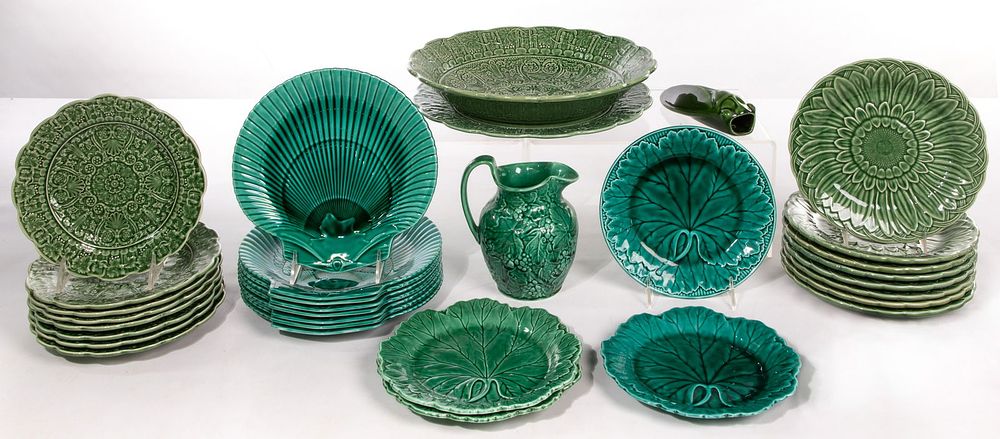 Lot 264: Wedgwood and Tiffany & Co. Majolica Assortment