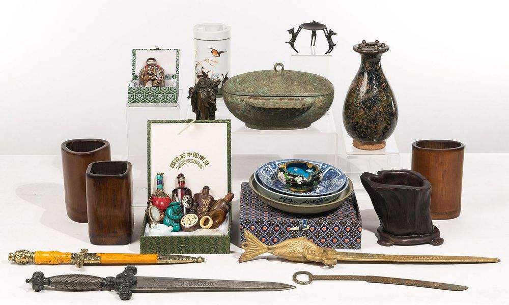 Lot 179: Asian Decorative Object Assortment