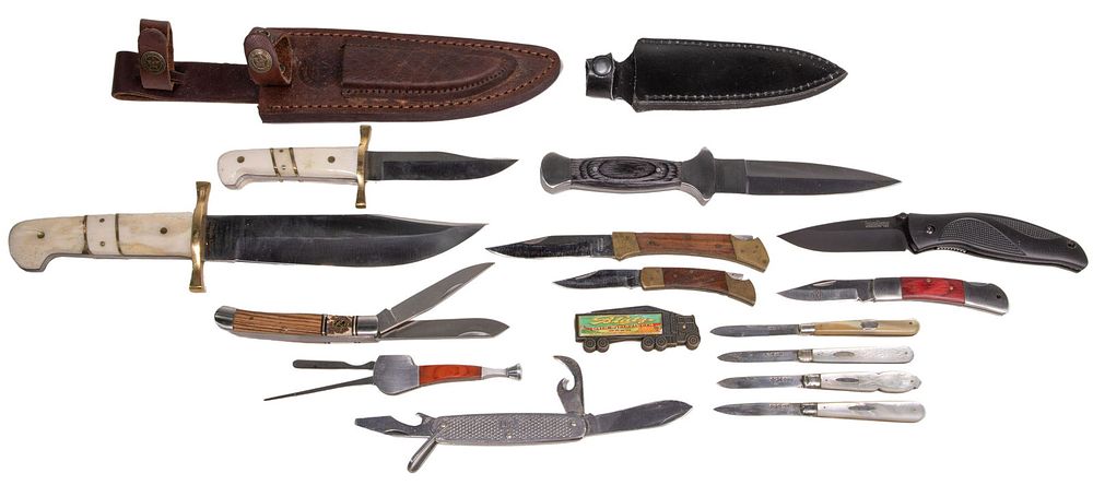 Lot 359: Pocket and Fixed Blade Knife Assortment