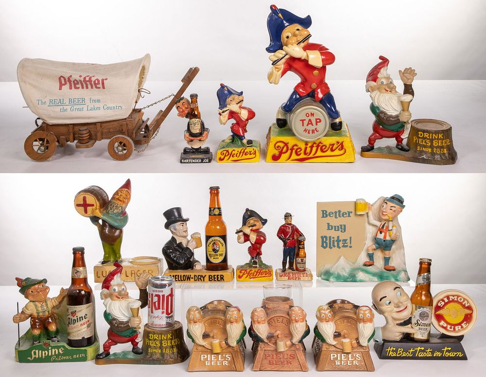 Lot 422: Beer Advertising Back Bar Display Assortment