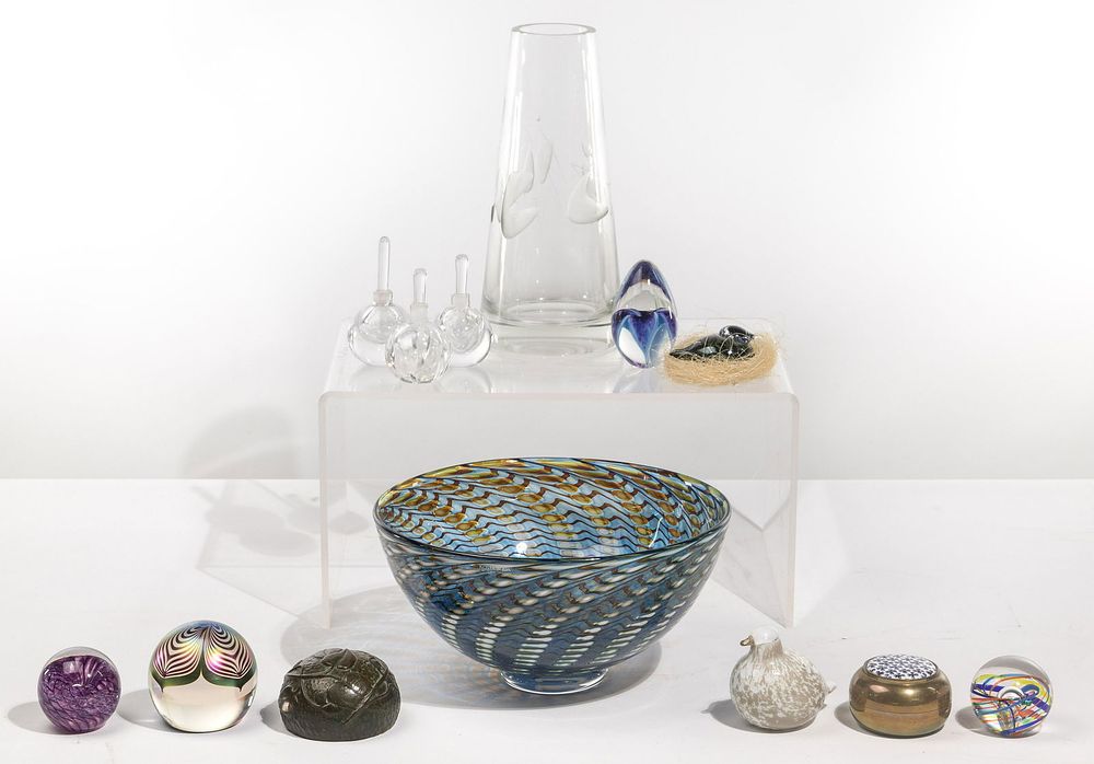Lot 530: Bertil Vallien for Kosta Boda Art Glass Bowl