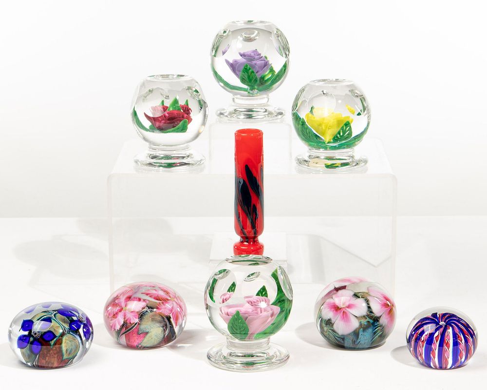 Lot 540: Lotton and Maul Paperweight Assortment