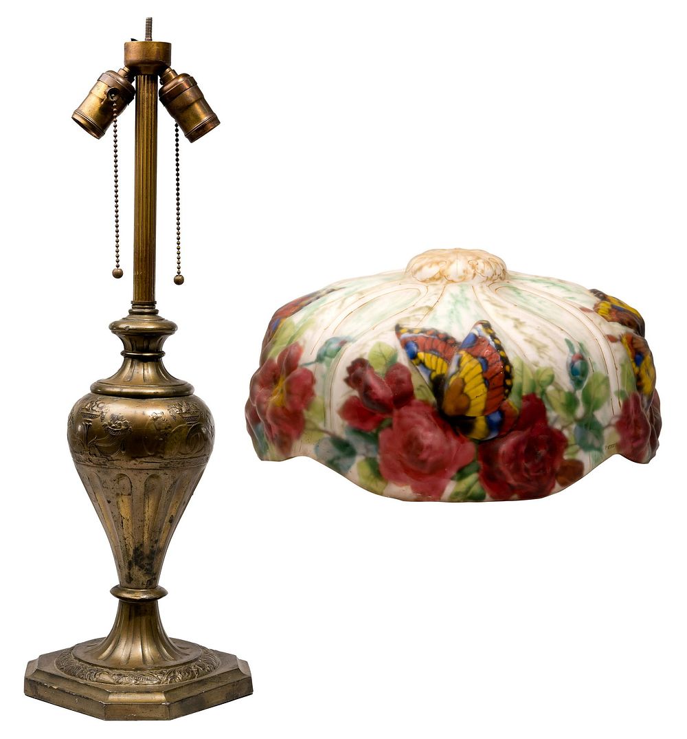 Lot 277: Pairpoint Lamp and Shade