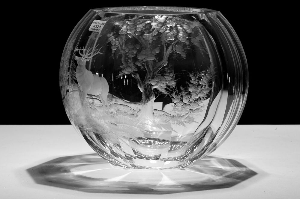 Lot 312: Moser Etched Elk Glass Bowl
