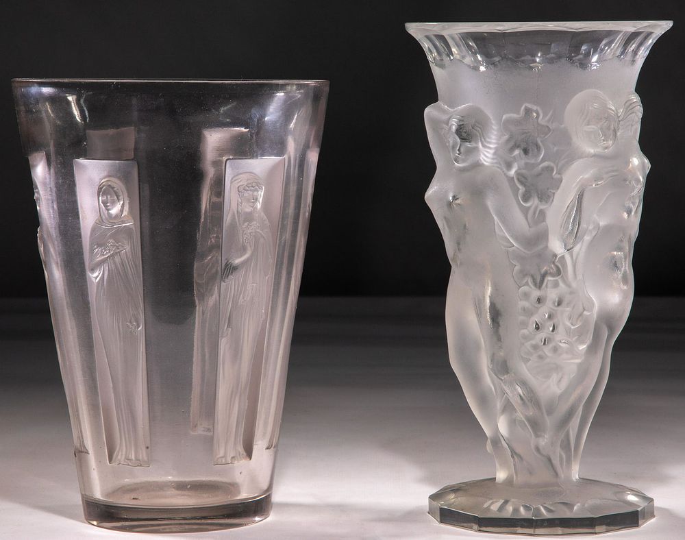 Lot 323: R. Lalique Vase
