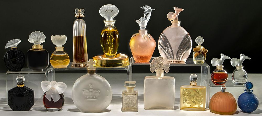 Lot 338: Frosted Glass Perfume Bottle Collection