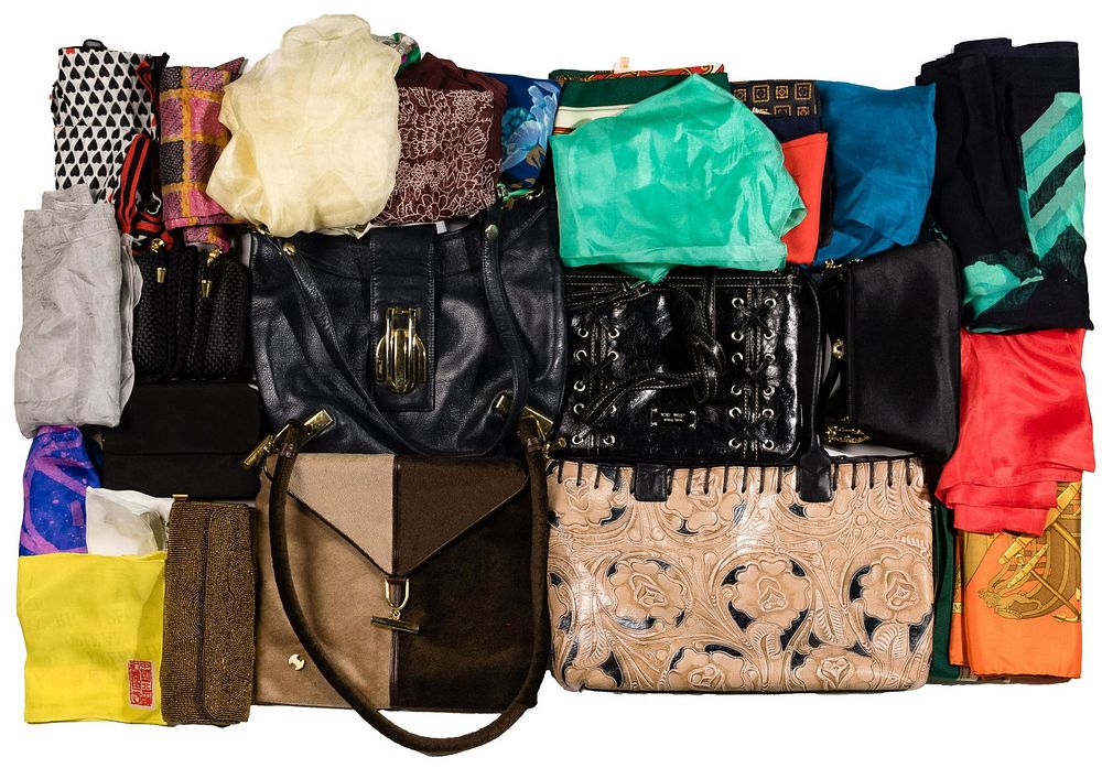Lot 395: Handbag and Scarf Assortment