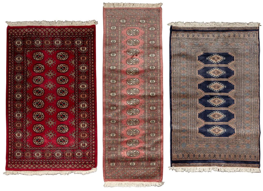 Lot 437: Wool Rug Assortment