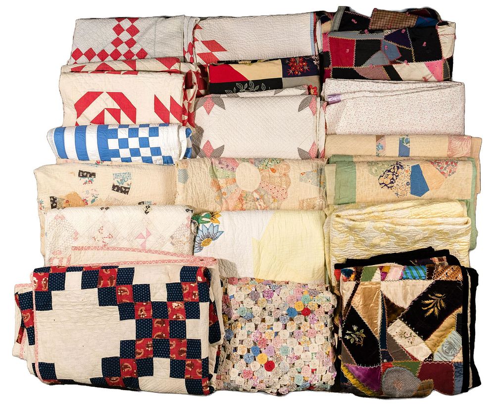 Lot 449: Quilt Assortment