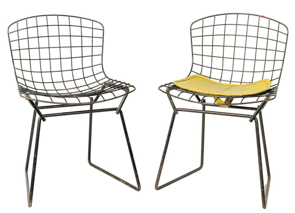 Lot 484: Harry Bertoia for Knoll Child Chairs