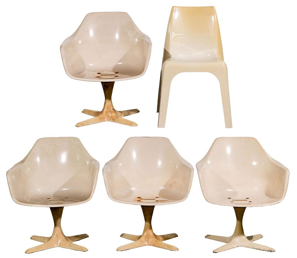 Lot 486: MCM Burke Fiberglass Swivel Chair Collection