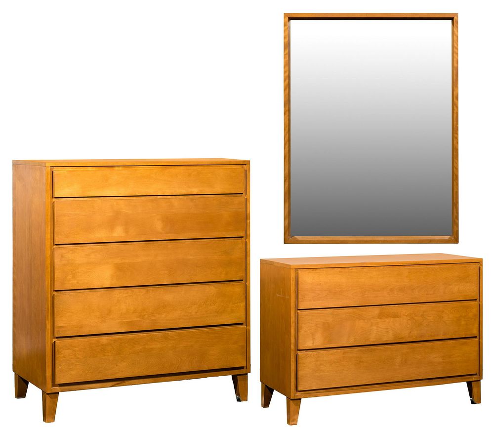 Lot 494: Leslie Diamond for Conant Ball 'American Modern' Dressers and Mirror