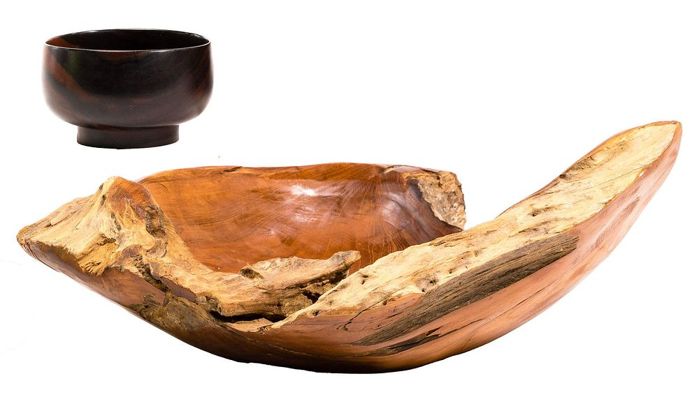 Lot 185: Hap Sakwa (American, b.1950) Carved Ebony Bowl