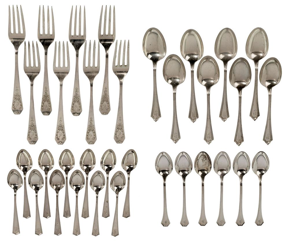 Lot 221: Sterling Silver Flatware Assortment