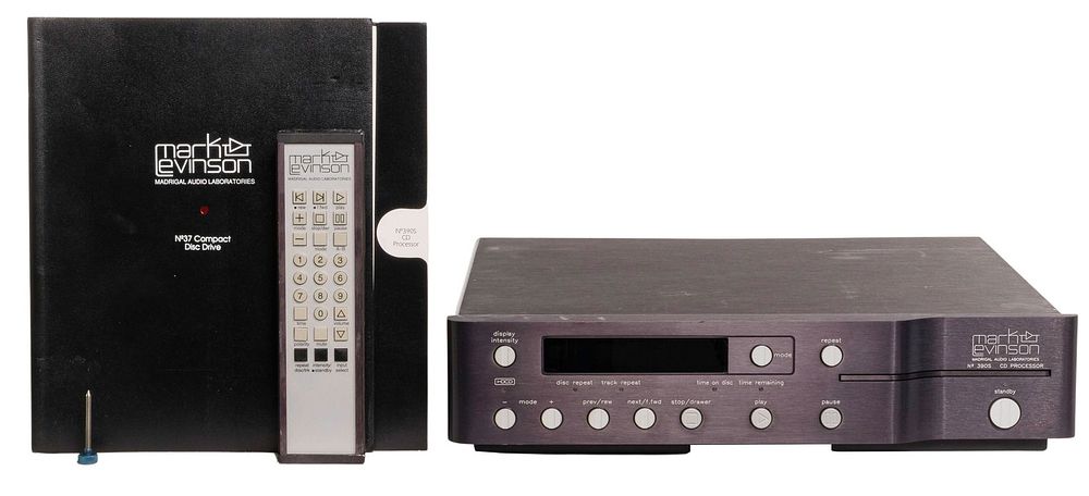 Lot 244: Mark Levinson 390S Amplifier and CD Processor