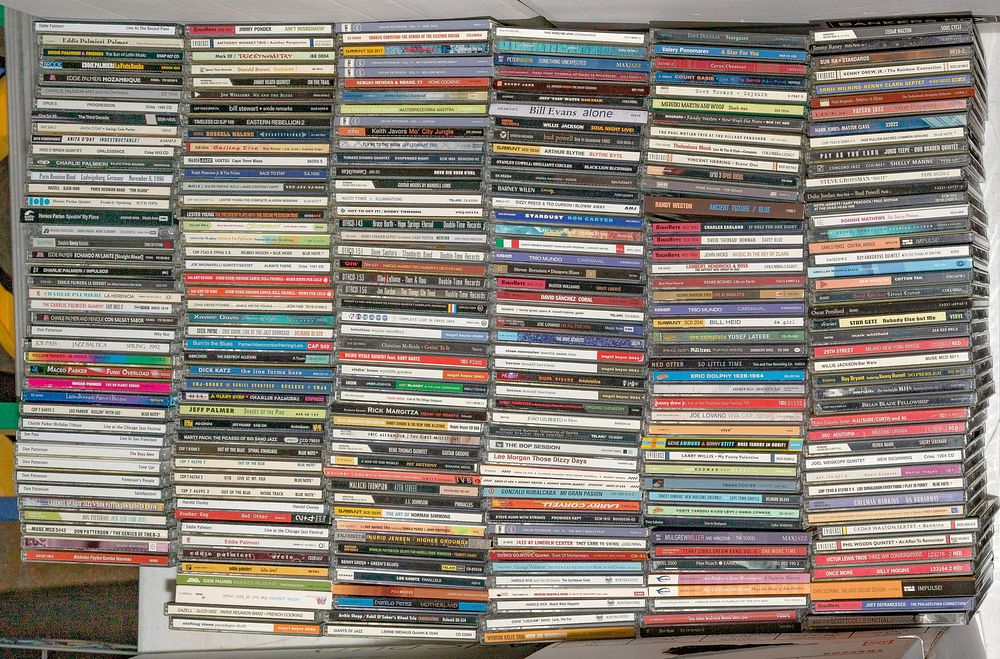 Lot 305: CD Assortment