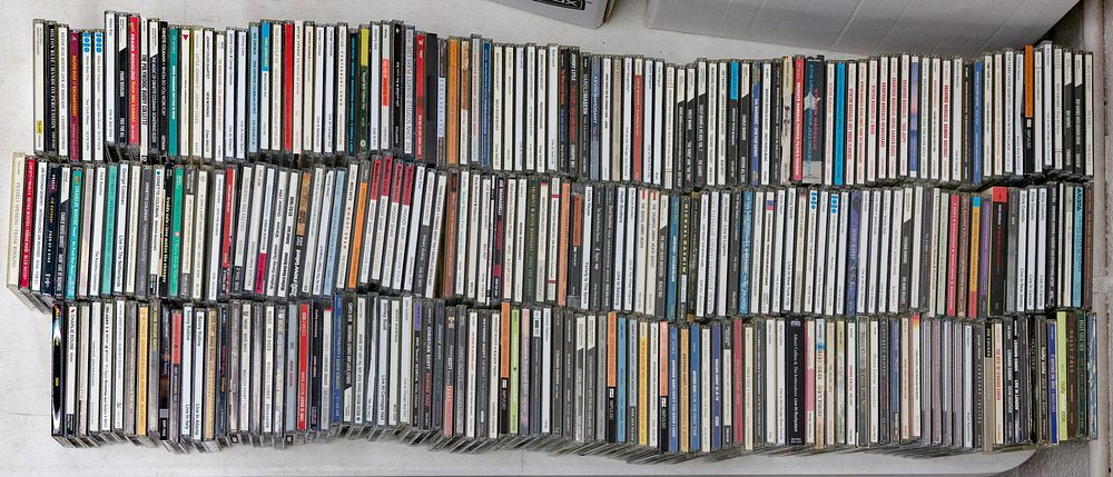 Lot 324: CD Assortment
