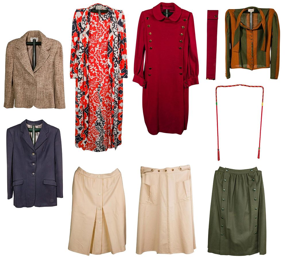 Lot 333: Clothing Assortment